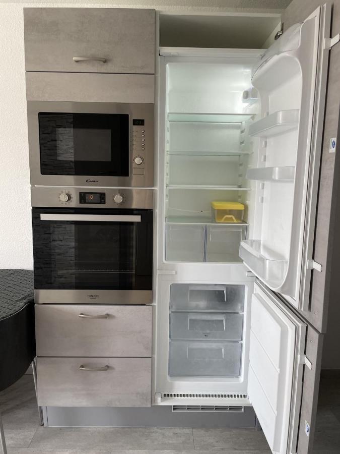 Bormes-Les-Mimosas - Appart 25M2 Avec Balcon - 4P Экстерьер фото
